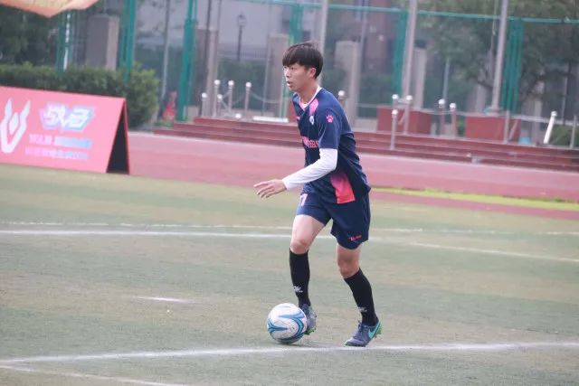 欧冠-萨拉赫点射制胜 利物浦6连胜提前晋级16强